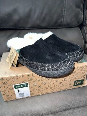 Kamik nutmeg slipper Black Faux-Shearling Lined Slip-On Clog